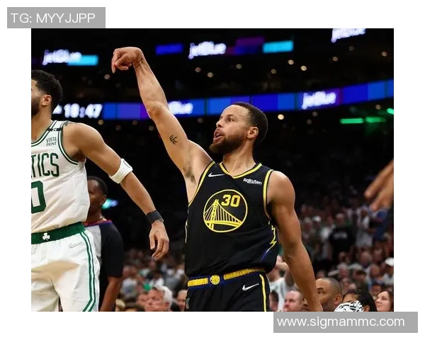 西安足球队在总决赛积分榜中以94分稳居第一名展现强大实力